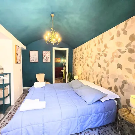 Guest house Casaro *
